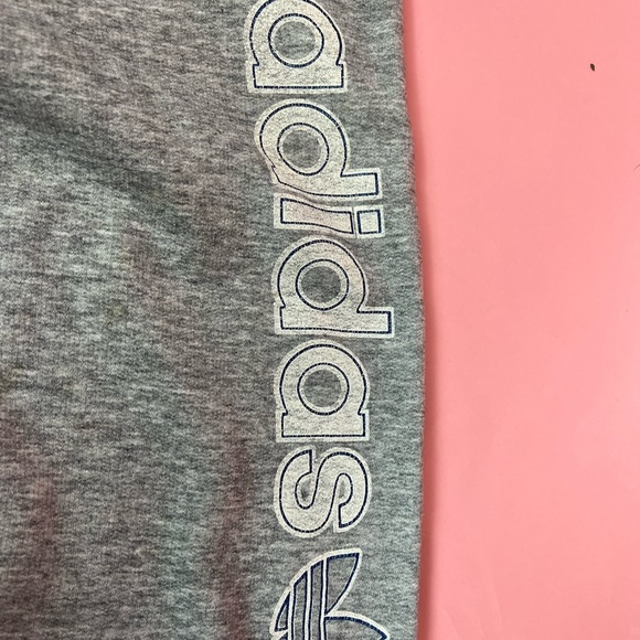 ❌SOLD❌ Adidas Vintage Grey Sweatpants - Picture 2 of 5